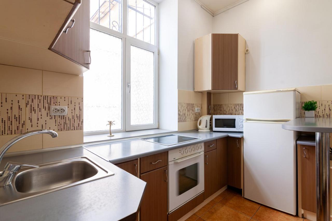 Leogrand Apartments Svobody 33 Lviv Kültér fotó